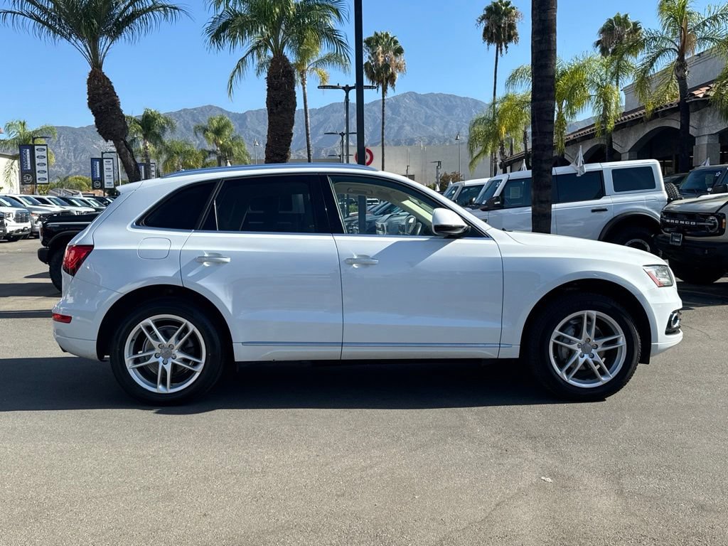 Used 2017 Audi Q5 2.0T Premium Plus w/ Technology Package AWD/4WD image 14