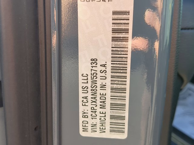 Used 2025 Jeep Wrangler Willys image 22