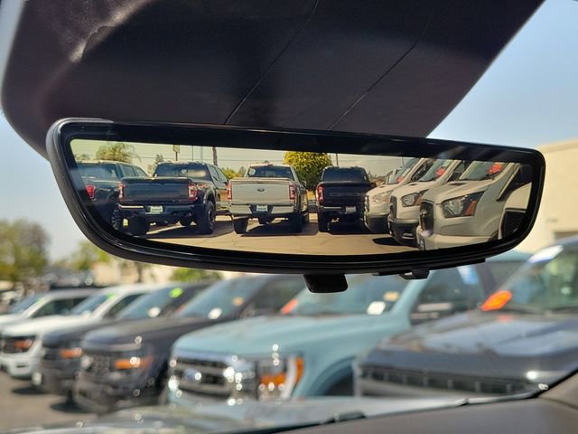 Used 2023 Cadillac Escalade Premium Luxury image 15