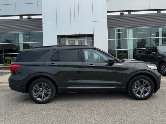 Certified 2023 Ford Explorer XLT w/ Equipment Group 202A AWD/4WD image 42