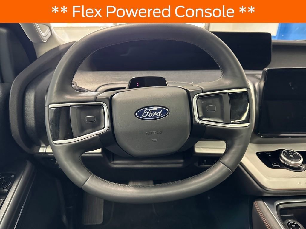 Certified 2025 Ford Expedition Active image 14