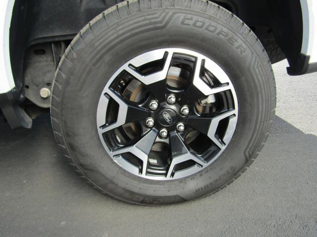 Certified 2022 Ford F150 Lightning Pro image 16