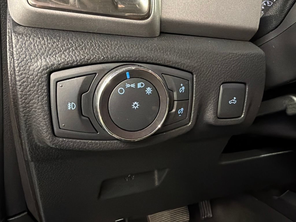 Certified 2019 Ford Ranger XLT w/ Equipment Group 302A Luxury AWD/4WD image 26