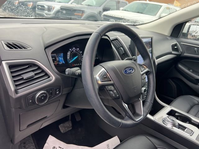 Certified 2023 Ford Edge SEL image 9