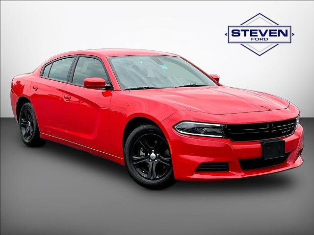 Used 2022 Dodge Charger SXT RWD image 1
