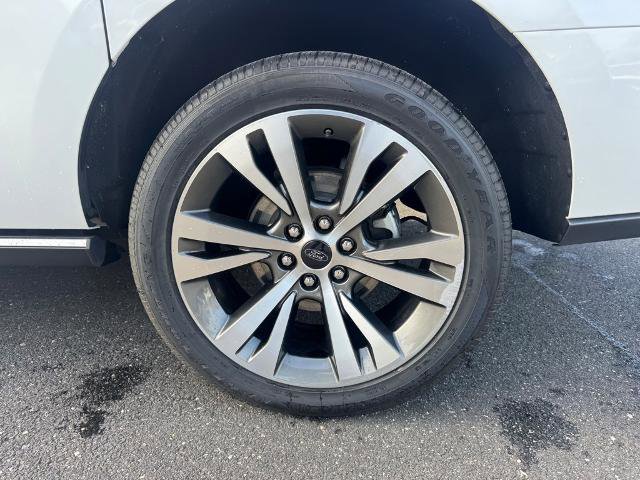 Certified 2021 Ford Expedition Max Limited image 12