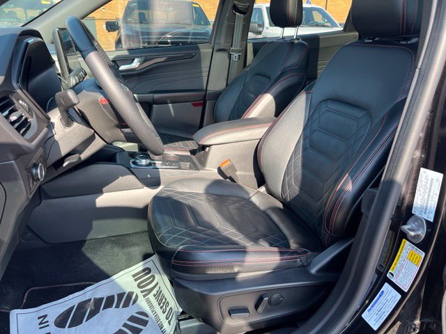 Certified 2023 Ford Escape ST-Line Elite w/ Premium Technology Package AWD/4WD image 21