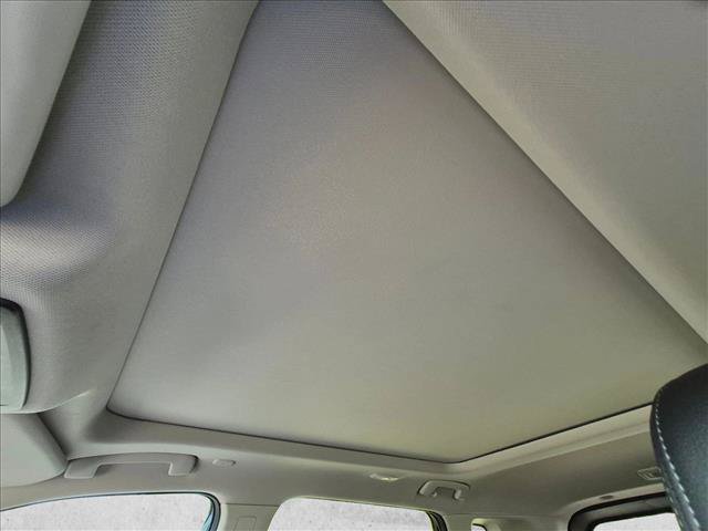 Used 2023 Nissan Rogue SL AWD/4WD image 15