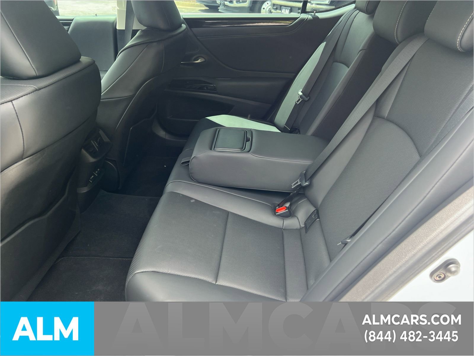 Used 2024 Lexus ES 350 w/ Accessory Package (Z1) FWD image 23