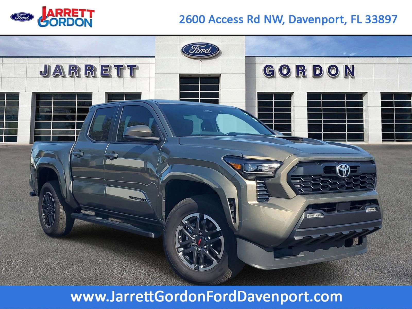 Used 2025 Toyota Tacoma TRD Sport RWD image 1