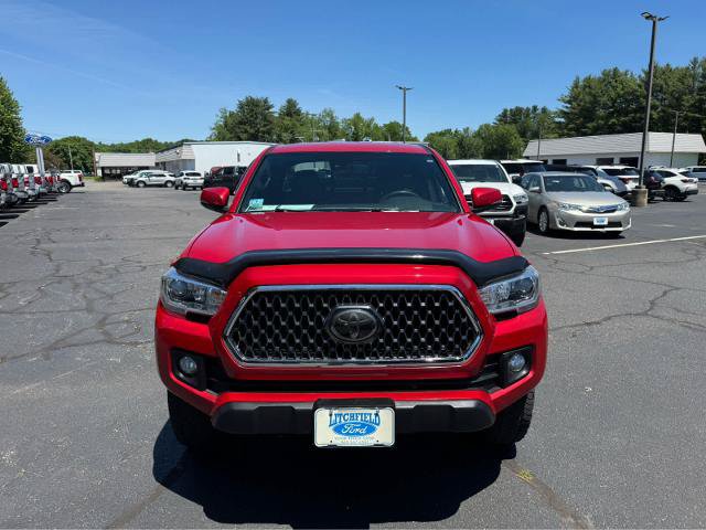 Used 2018 Toyota Tacoma TRD Off-Road w/ Technology Package AWD/4WD image 9