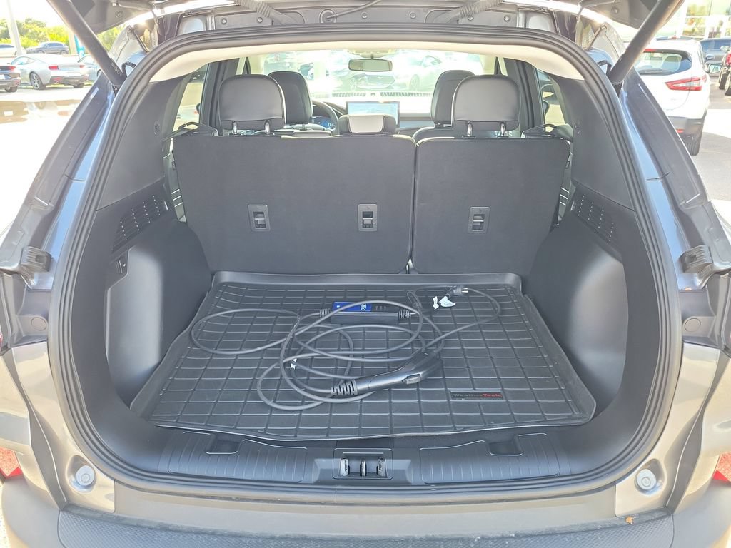Certified 2024 Ford Escape SE w/ PHEV Premium Package FWD image 10
