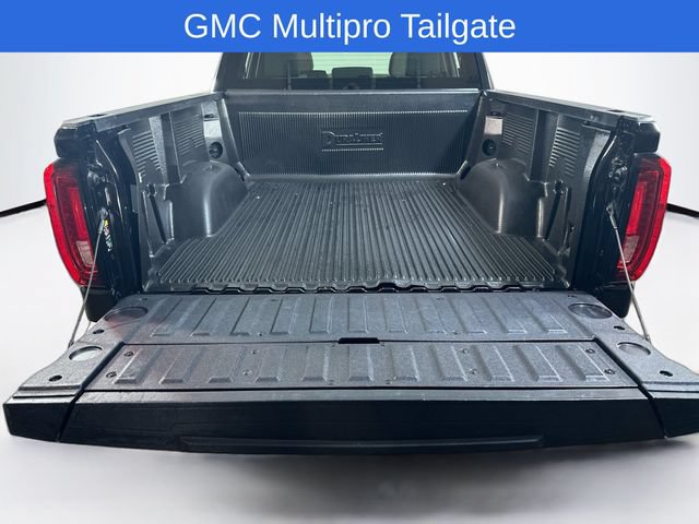 Used 2025 GMC Sierra 1500 SLT AWD/4WD image 13