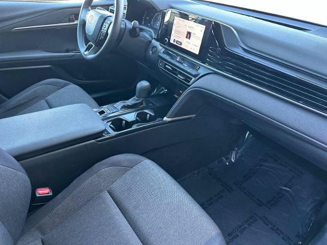 Used 2025 Toyota Camry LE FWD image 14