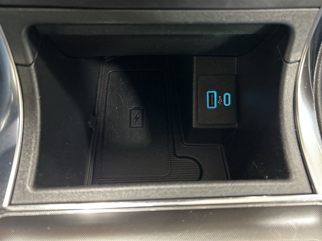 Certified 2022 Ford Edge Titanium image 25