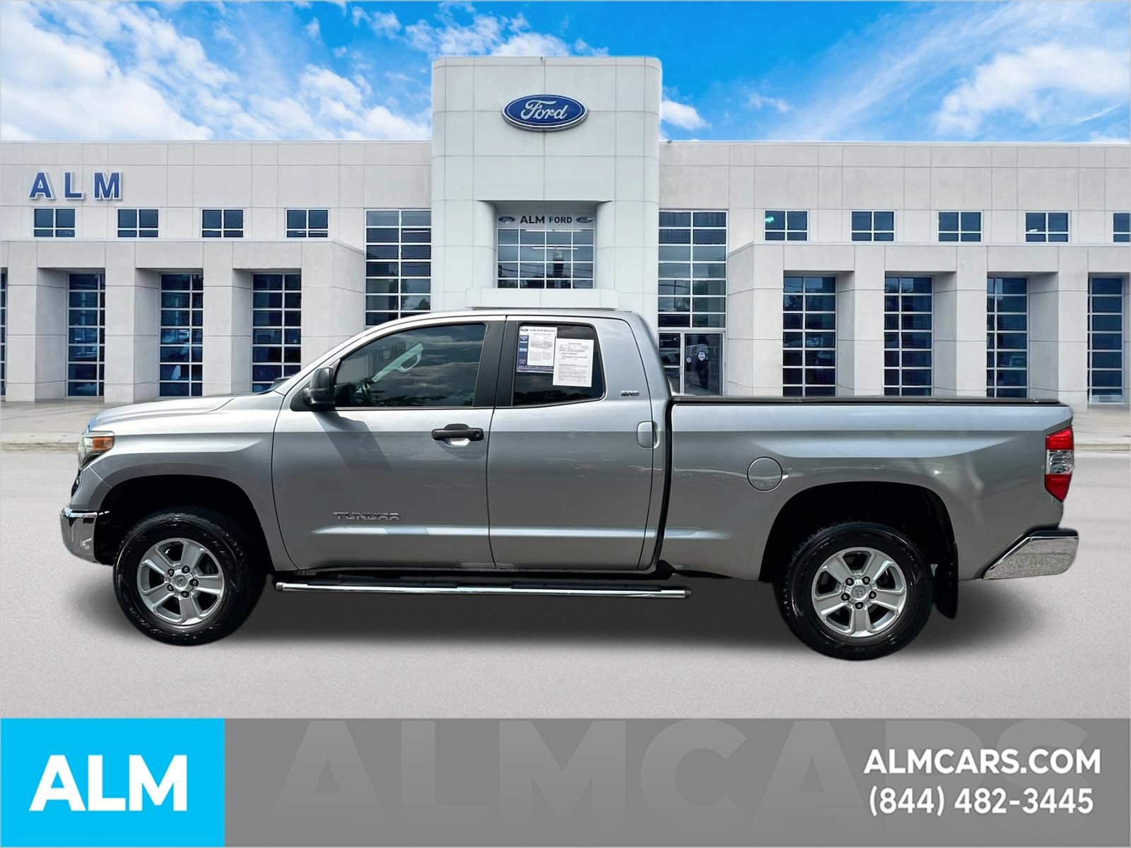 Used 2018 Toyota Tundra SR5 w/ SR5 Upgrade Package RWD image 9