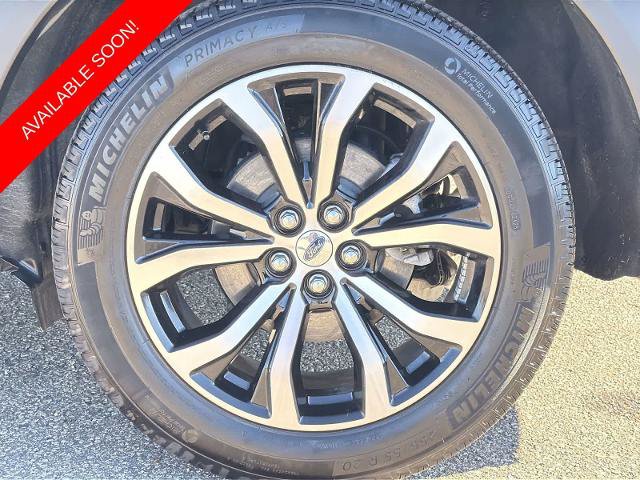Certified 2025 Ford Explorer ST-Line AWD/4WD image 14