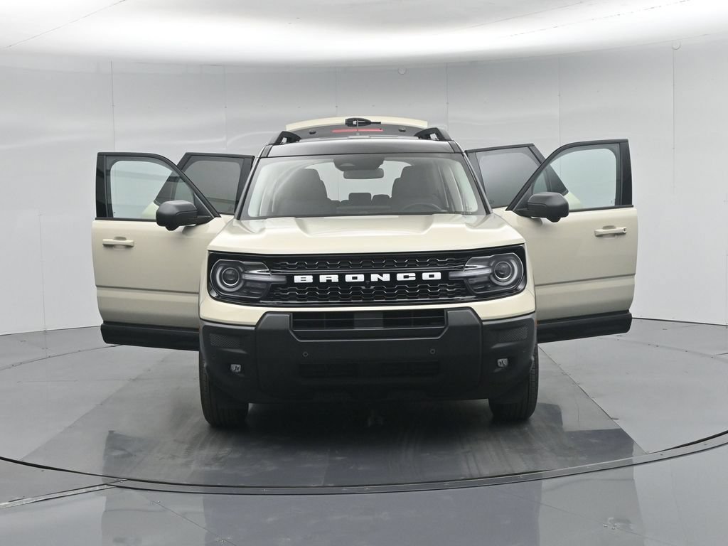 Certified 2025 Ford Bronco Sport Outer Banks w/ Outer Banks Tech Package+ AWD/4WD image 34