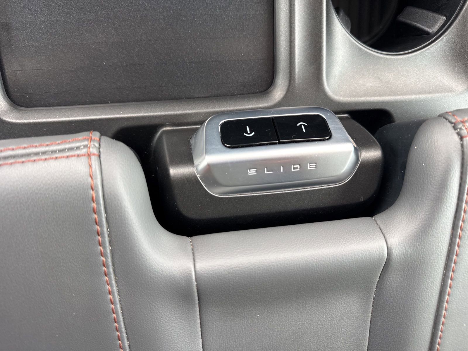 Certified 2025 Ford Expedition Max Active image 39