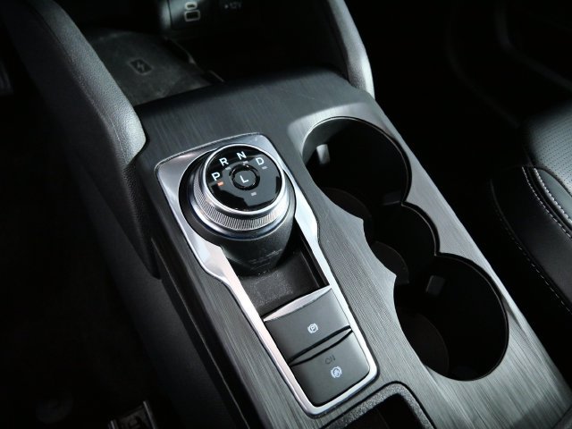Certified 2025 Ford Escape Platinum AWD/4WD image 22