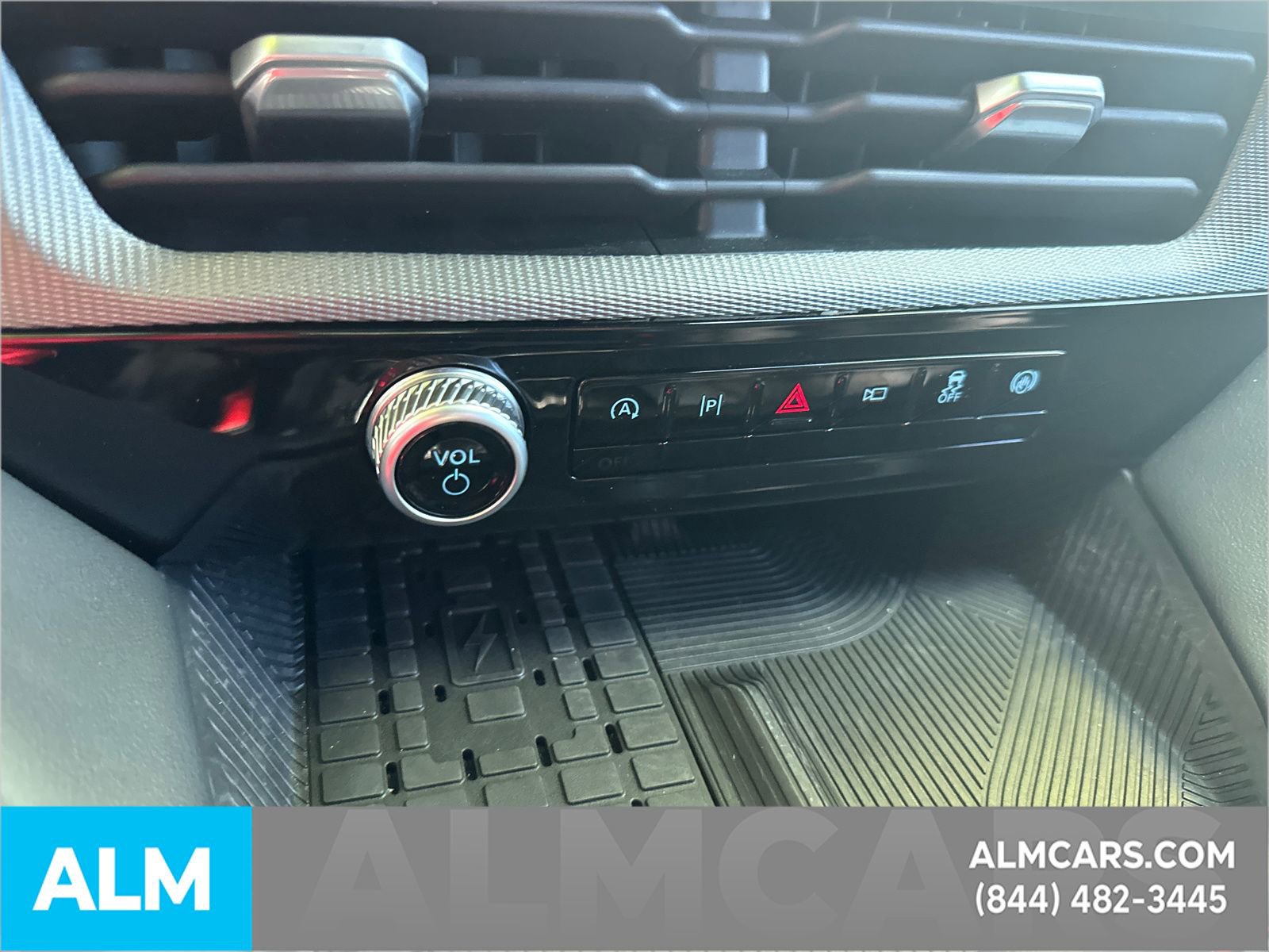 Certified 2025 Ford Explorer ST image 28