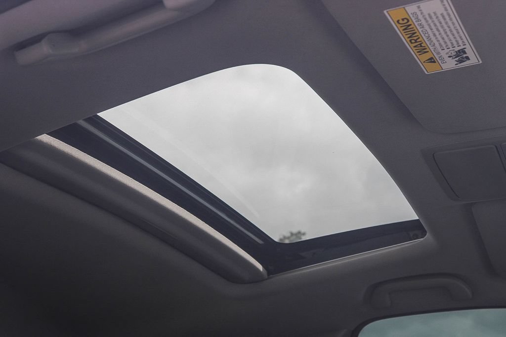 Used 2022 Honda CR-V EX image 19