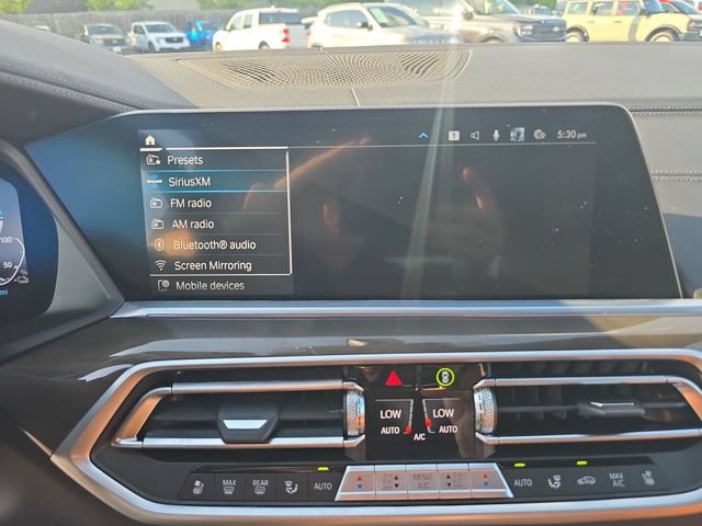 Used 2022 BMW X5 xDrive45e AWD/4WD image 16