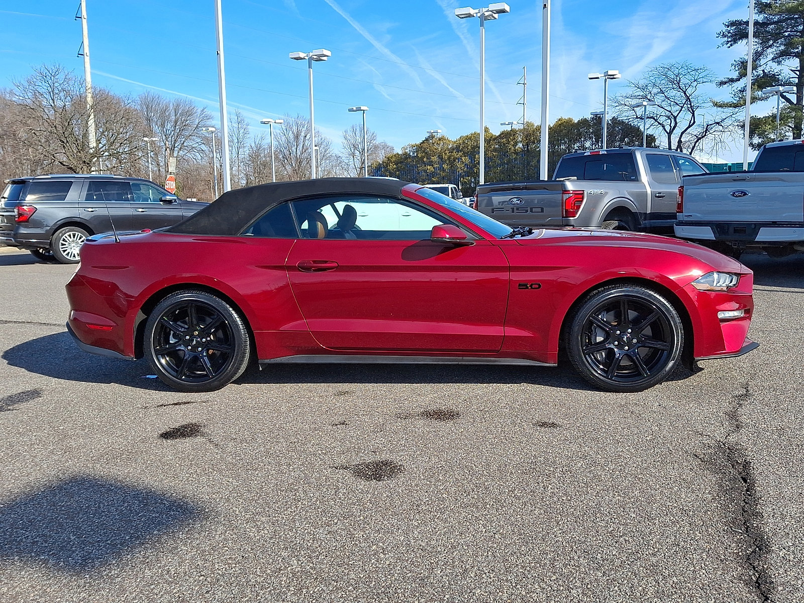 Certified 2019 Ford Mustang GT Premium w/ Black Accent Package image 9