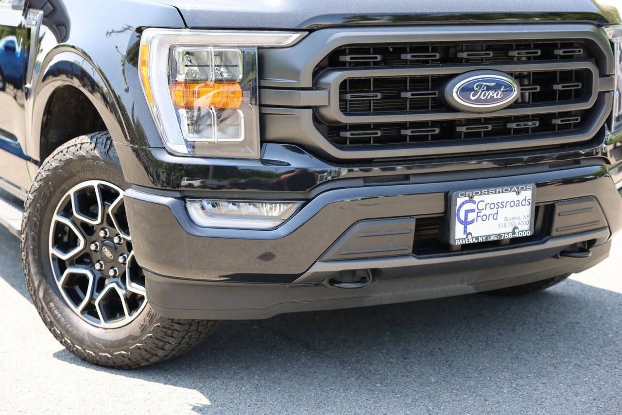 Certified 2022 Ford F150 XLT w/ Equipment Group 302A High image 40