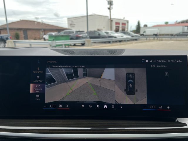 Used 2024 BMW X7 xDrive40i AWD/4WD image 18