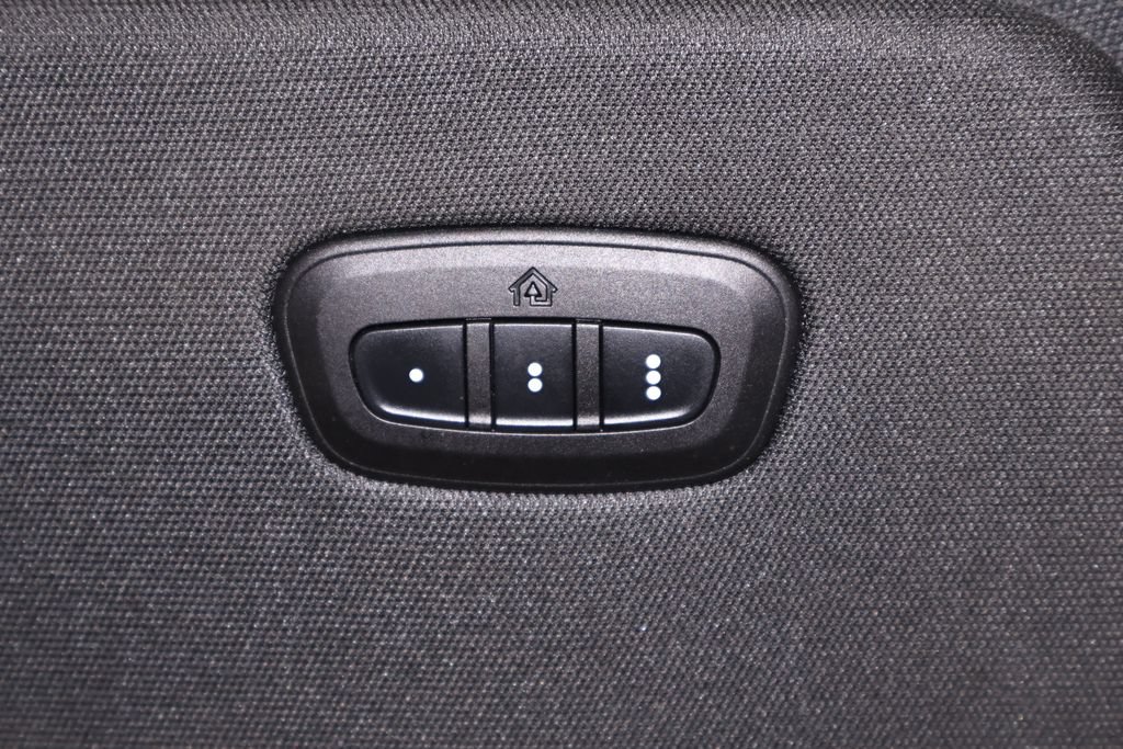 Used 2021 RAM 1500 Big Horn AWD/4WD image 35