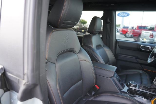 Certified 2024 Ford Bronco Badlands AWD/4WD image 19