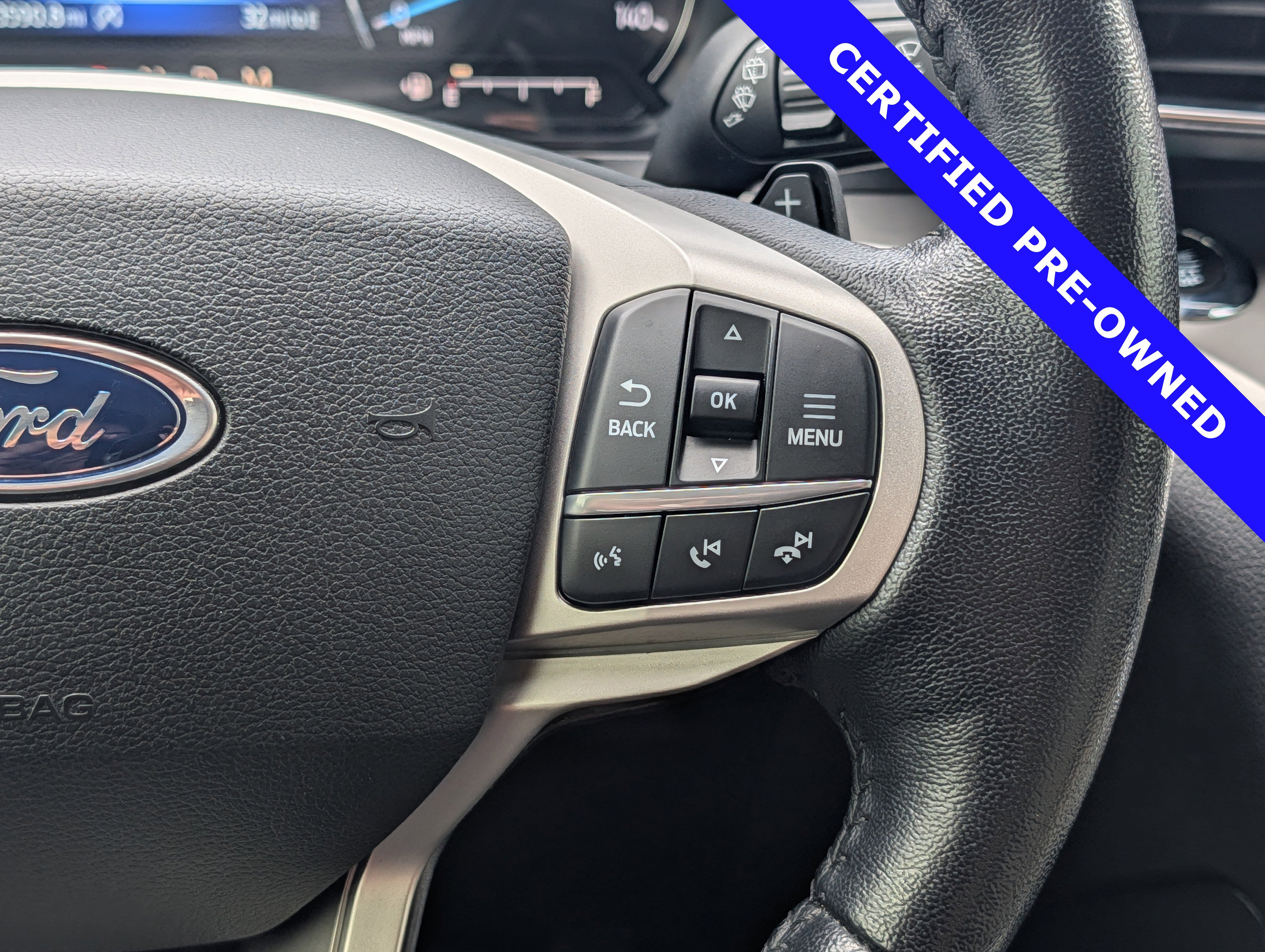 Certified 2021 Ford Explorer XLT w/ Equipment Group 202A AWD/4WD image 27