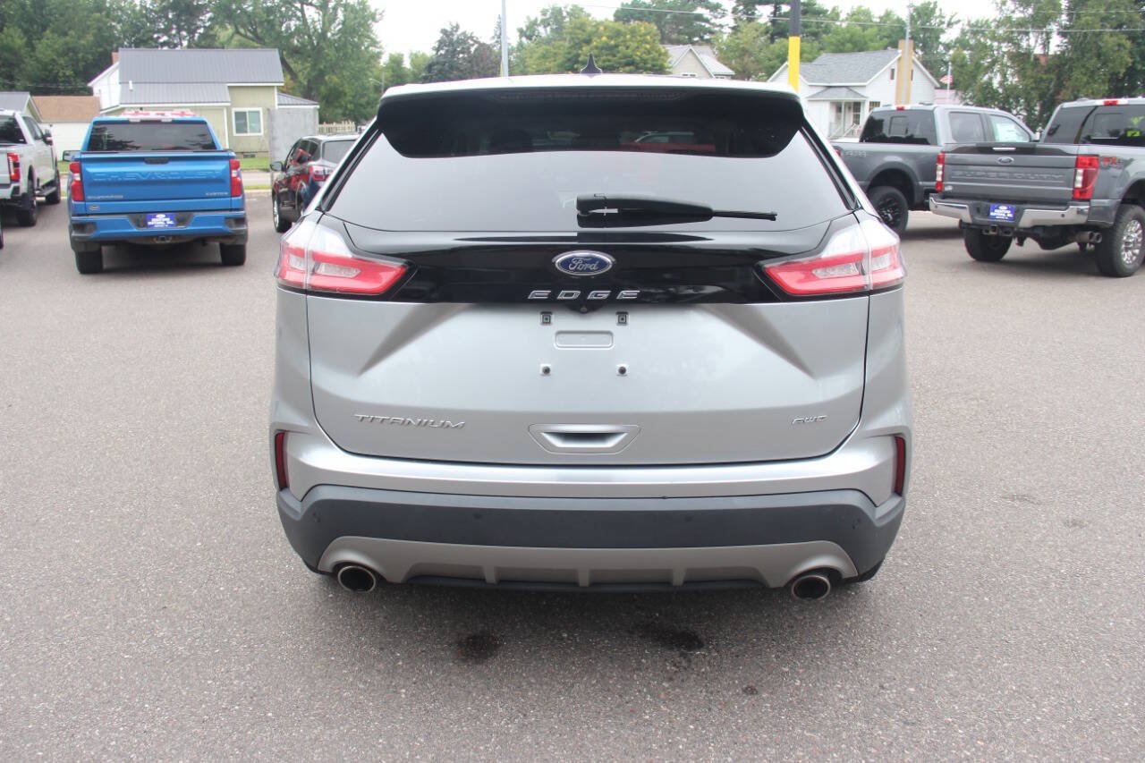 Certified 2022 Ford Edge Titanium AWD/4WD image 7