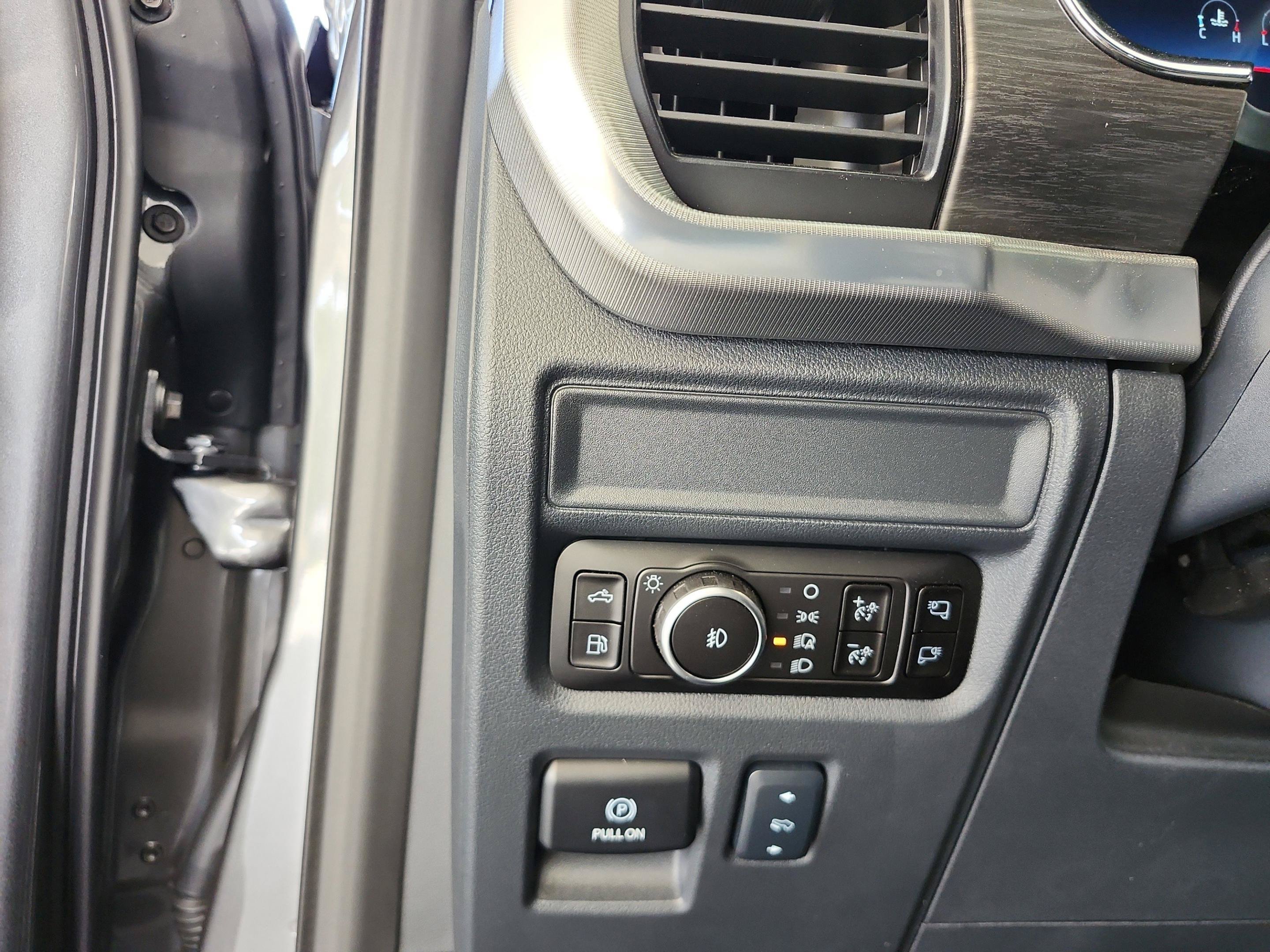 Certified 2025 Ford F150 Lariat w/ Equipment Group 501A Mid AWD/4WD image 13