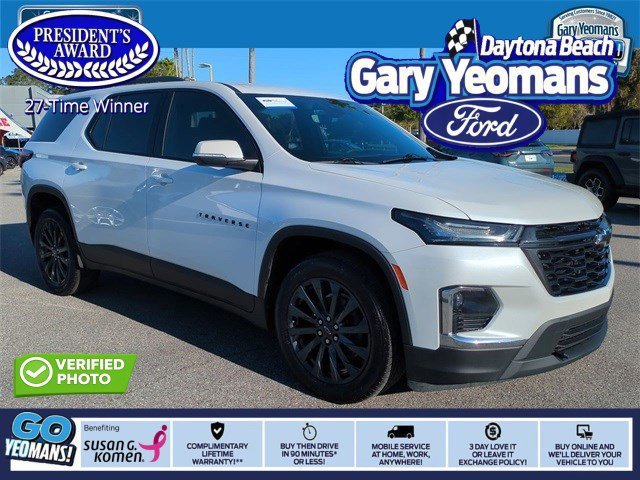 Used 2023 Chevrolet Traverse RS image 7