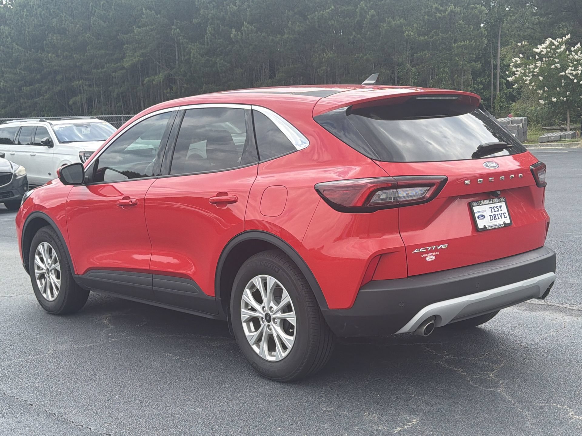 Certified 2024 Ford Escape Active w/ Tech Pack #2 FWD image 3