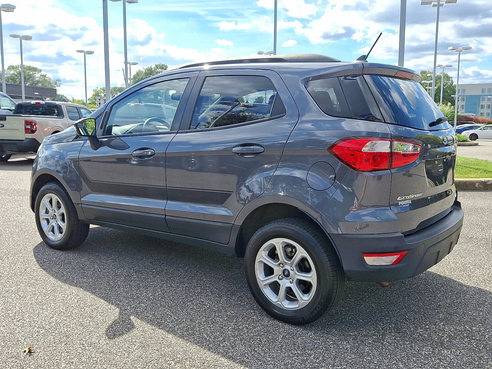 Certified 2022 Ford EcoSport SE image 4