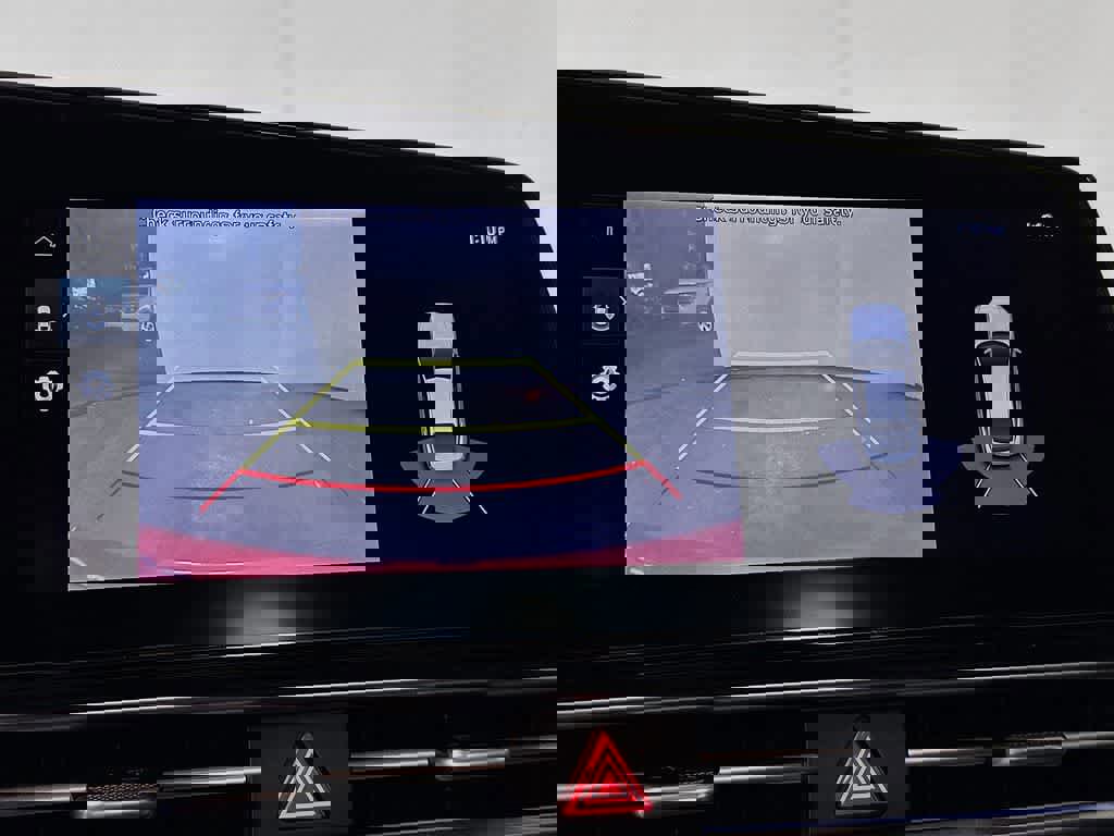 Used 2022 Hyundai Elantra Limited image 28