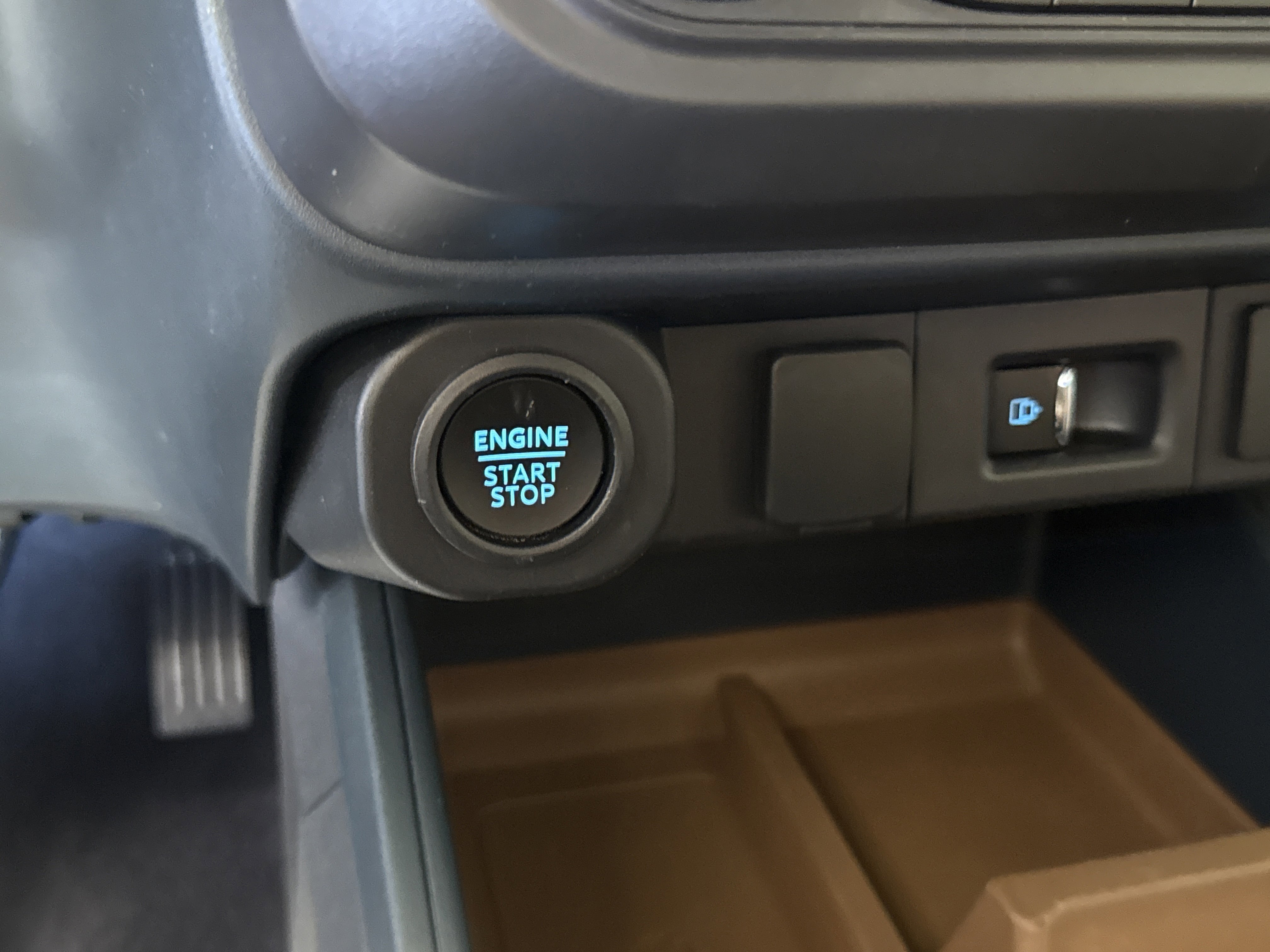 Certified 2023 Ford Maverick Lariat w/ Lariat Luxury Package image 28