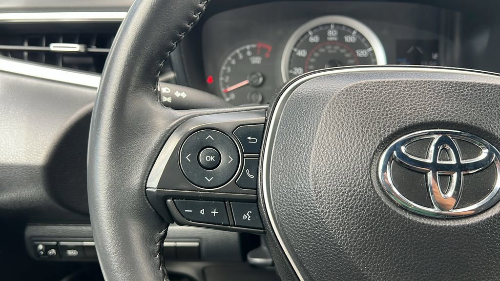 Used 2022 Toyota Corolla SE w/ Carpet Mat Package (TMS) FWD image 18