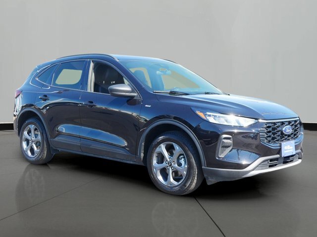 Certified 2025 Ford Escape ST-Line AWD/4WD image 4