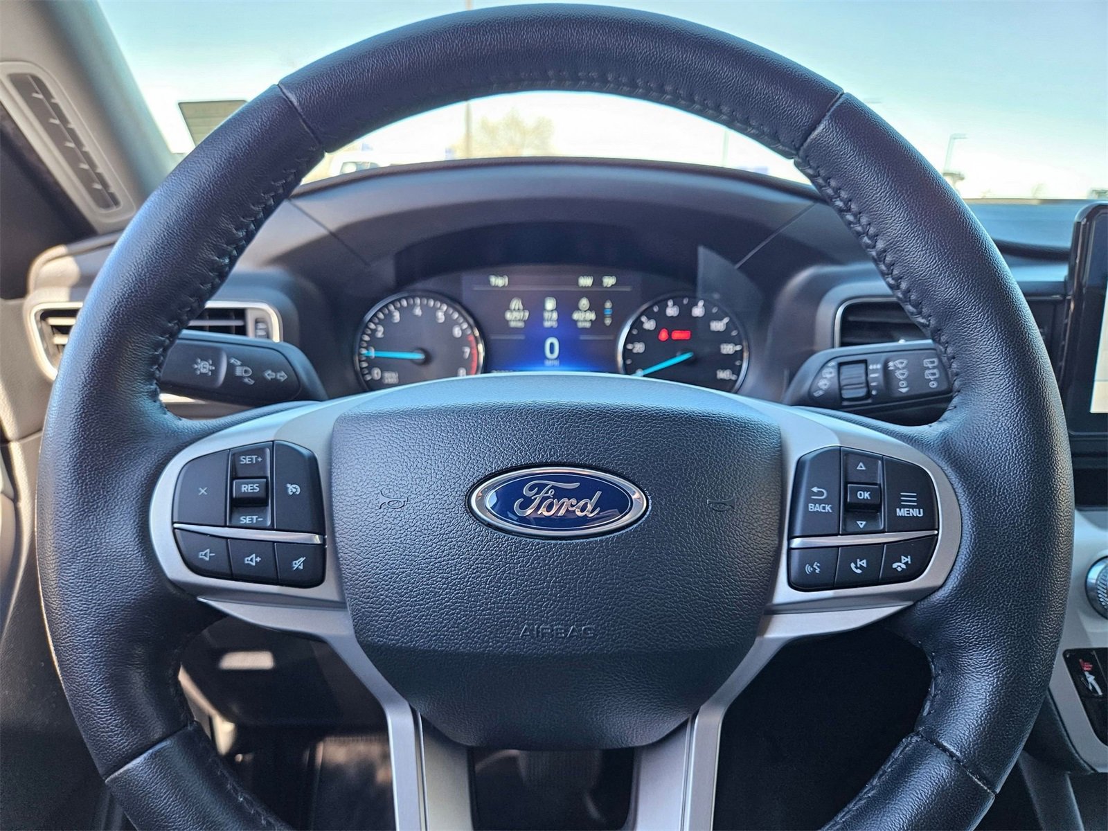 Certified 2022 Ford Explorer XLT w/ Equipment Group 202A image 23