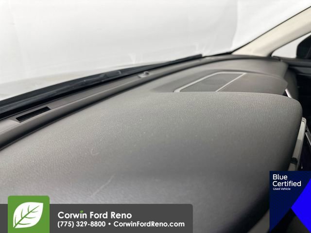 Used 2022 Subaru Outback Premium image 11