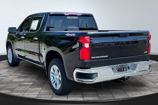 Used 2022 Chevrolet Silverado 1500 LTZ w/ LTZ Premium Package AWD/4WD image 2