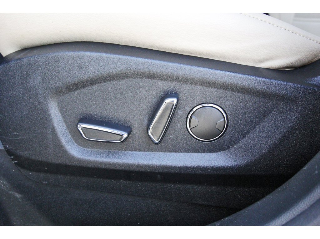 Certified 2019 Ford Edge SEL w/ Equipment Group 201A FWD image 35
