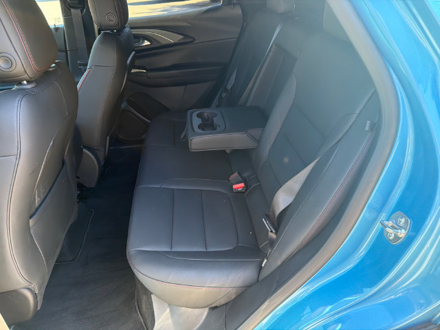 Used 2025 Chevrolet TrailBlazer RS w/ Convenience Package FWD image 23