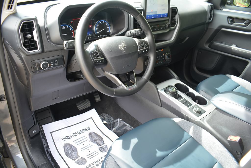 Certified 2024 Ford Bronco Sport Outer Banks w/ Tech Package AWD/4WD image 11