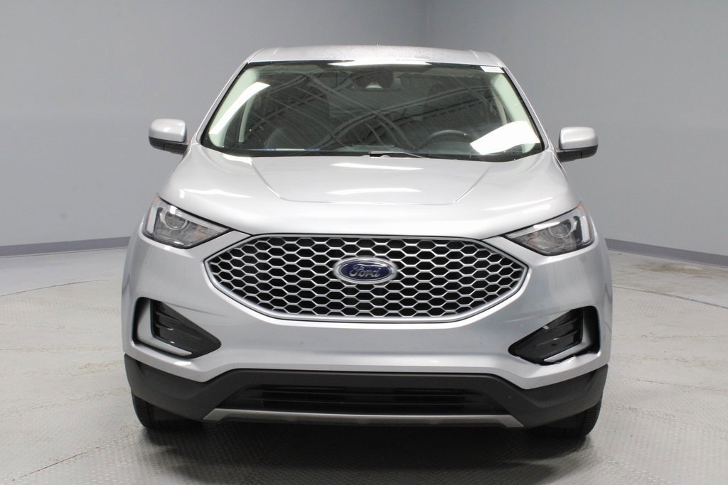 Certified 2024 Ford Edge SEL image 8