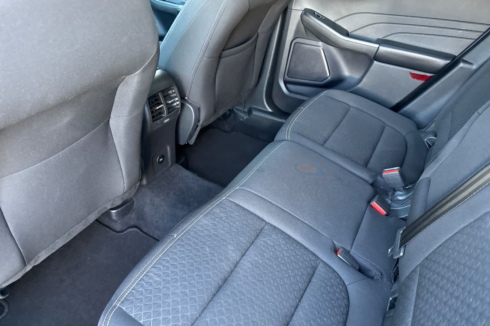 Certified 2024 Ford Escape Active AWD/4WD image 13